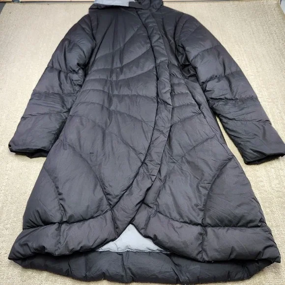 Patagonia Jacket Women Medium Walk In The Parka Down Puffer Long Coat Black READ - Picture 1 of 13